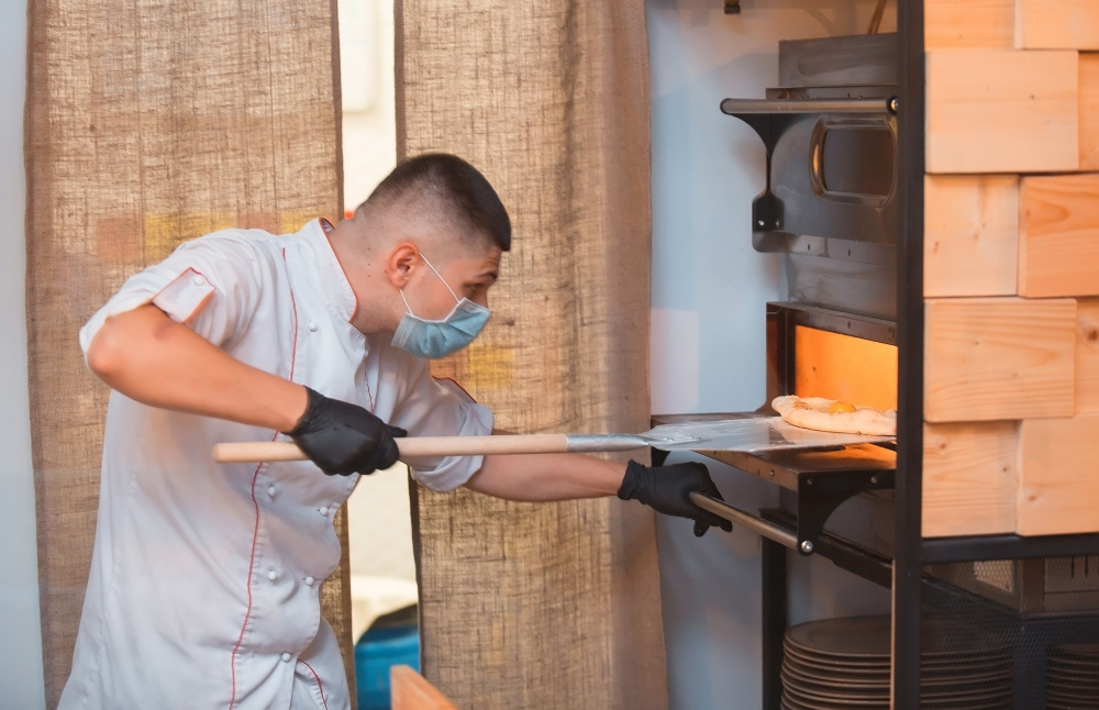 Benefícios em contar com fornos industriais para cozinha