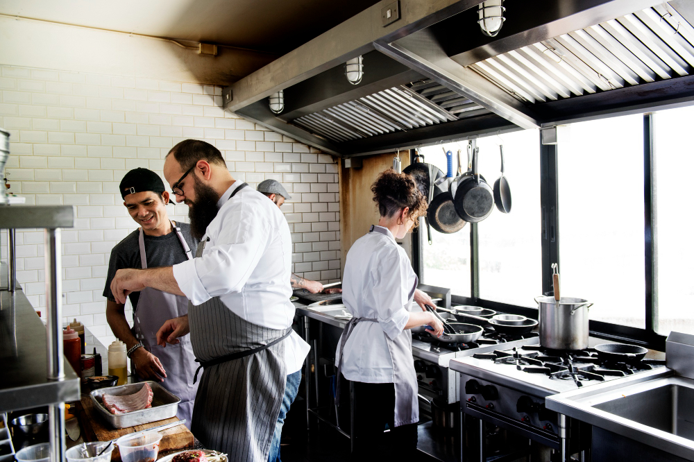 5 móveis para cozinha profissional em aço inox indispensáveis